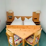 酒店 Bauernschmitt 波滕施泰因